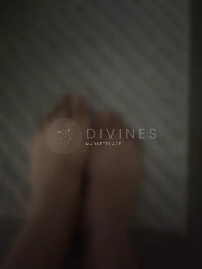 Pieds nu