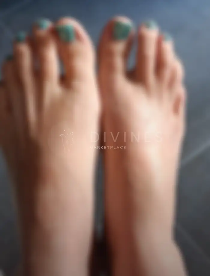 Pieds nus en gros plan relaxation nature