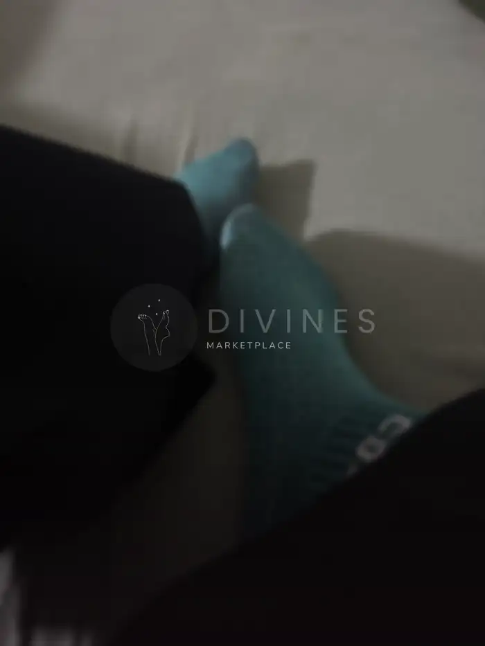 pieds avec chaussette